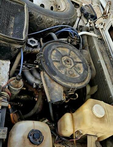 Белый ВАЗ 21213 Niva, объемом двигателя 1.57 л и пробегом 150 тыс. км за 3000 $, фото 9 на Automoto.ua