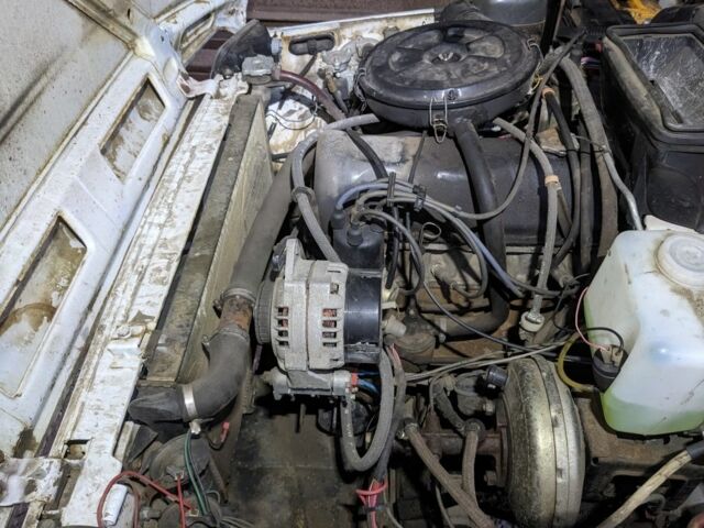 Білий ВАЗ 21213 Niva, об'ємом двигуна 1.7 л та пробігом 150 тис. км за 999 $, фото 6 на Automoto.ua