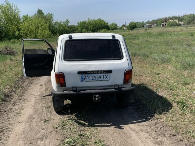 Білий ВАЗ 21213 Niva, об'ємом двигуна 1.7 л та пробігом 2 тис. км за 1600 $, фото 2 на Automoto.ua