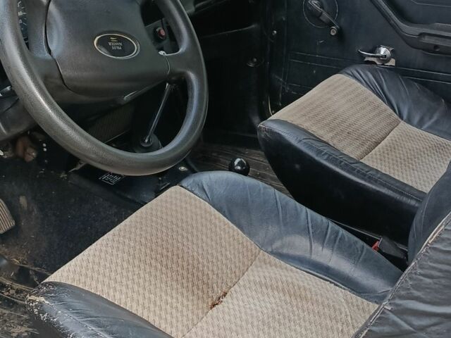 Бежевий ВАЗ 21213 Niva, об'ємом двигуна 1.6 л та пробігом 45 тис. км за 2000 $, фото 7 на Automoto.ua