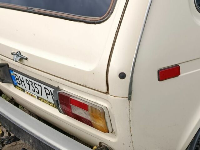 Бежевий ВАЗ 21213 Niva, об'ємом двигуна 1.6 л та пробігом 45 тис. км за 2000 $, фото 4 на Automoto.ua