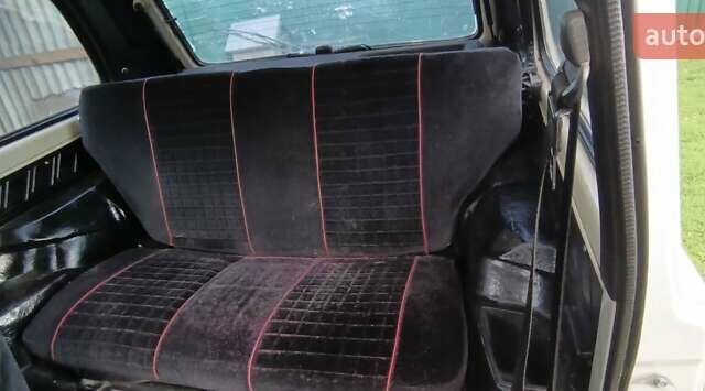 Бежевий ВАЗ 21213 Niva, об'ємом двигуна 1.7 л та пробігом 125 тис. км за 3600 $, фото 13 на Automoto.ua