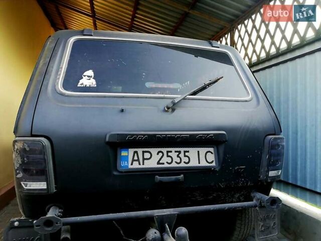 Черный ВАЗ 21213 Niva, объемом двигателя 1.7 л и пробегом 100 тыс. км за 3500 $, фото 1 на Automoto.ua