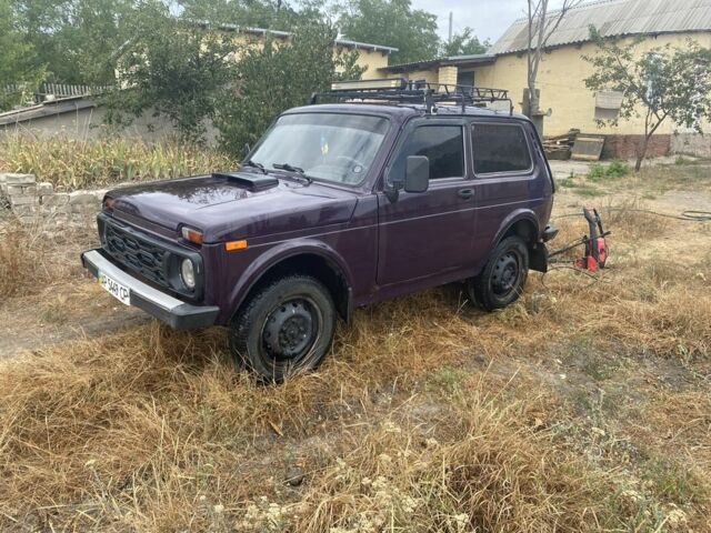 Фиолетовый ВАЗ 21213 Niva, объемом двигателя 1.6 л и пробегом 300 тыс. км за 2000 $, фото 5 на Automoto.ua