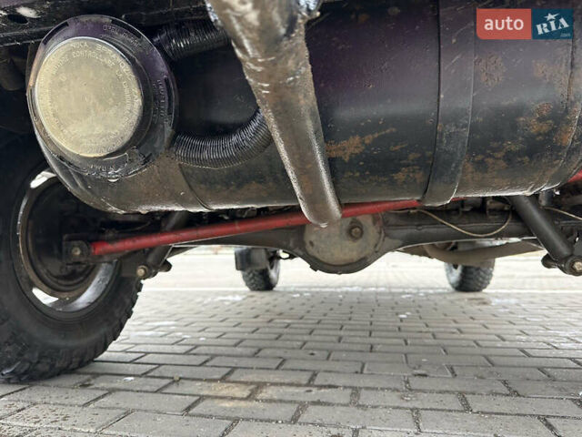 Фиолетовый ВАЗ 21213 Niva, объемом двигателя 1.7 л и пробегом 162 тыс. км за 3300 $, фото 13 на Automoto.ua