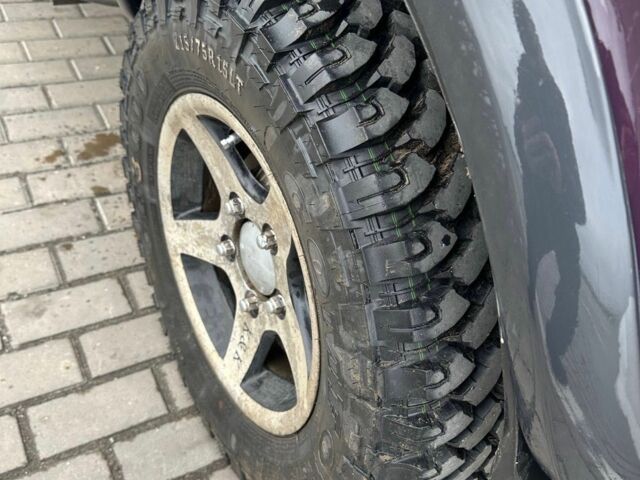 Фиолетовый ВАЗ 21213 Niva, объемом двигателя 1.7 л и пробегом 168 тыс. км за 3800 $, фото 8 на Automoto.ua