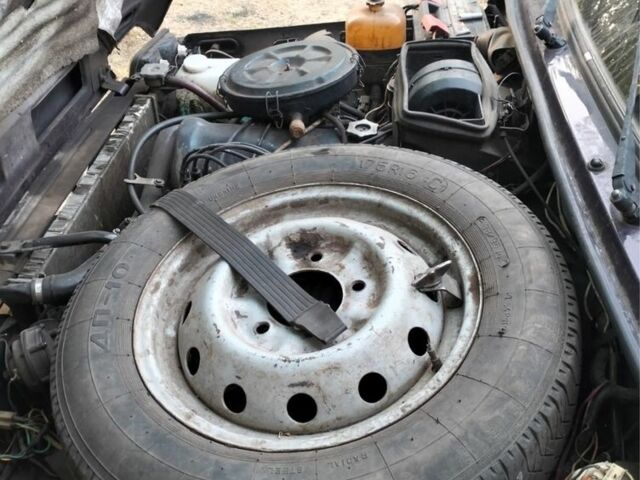 Фиолетовый ВАЗ 21213 Niva, объемом двигателя 1.7 л и пробегом 280 тыс. км за 3350 $, фото 6 на Automoto.ua