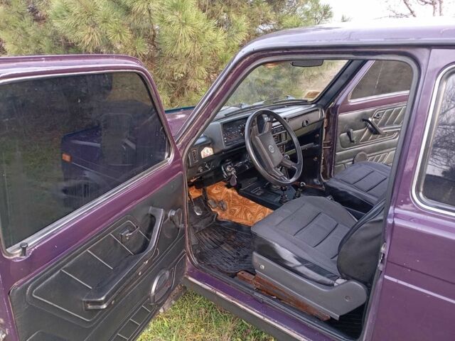 Фіолетовий ВАЗ 21213 Niva, об'ємом двигуна 1.7 л та пробігом 243 тис. км за 2400 $, фото 8 на Automoto.ua