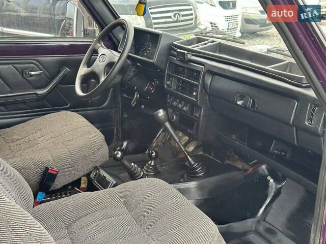 Фіолетовий ВАЗ 21213 Niva, об'ємом двигуна 1.7 л та пробігом 300 тис. км за 2300 $, фото 4 на Automoto.ua