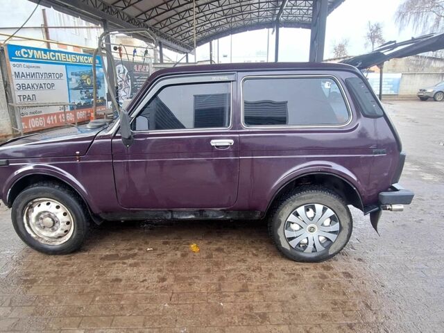 Фиолетовый ВАЗ 21213 Niva, объемом двигателя 1.7 л и пробегом 700 тыс. км за 2100 $, фото 3 на Automoto.ua