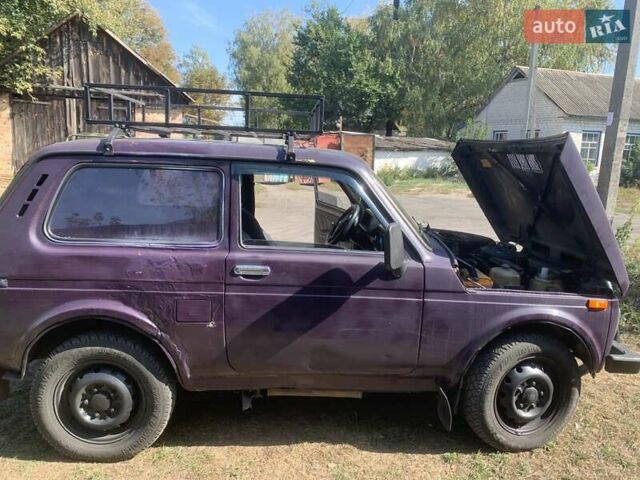 Фиолетовый ВАЗ 21213 Niva, объемом двигателя 1.69 л и пробегом 150 тыс. км за 1999 $, фото 1 на Automoto.ua