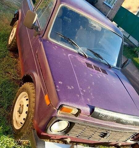 Фиолетовый ВАЗ 21213 Niva, объемом двигателя 1.7 л и пробегом 180 тыс. км за 2000 $, фото 1 на Automoto.ua