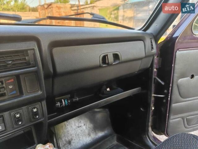 Фиолетовый ВАЗ 21213 Niva, объемом двигателя 1.7 л и пробегом 32 тыс. км за 4000 $, фото 38 на Automoto.ua