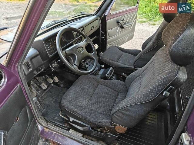 Фиолетовый ВАЗ 21213 Niva, объемом двигателя 1.7 л и пробегом 32 тыс. км за 4000 $, фото 30 на Automoto.ua