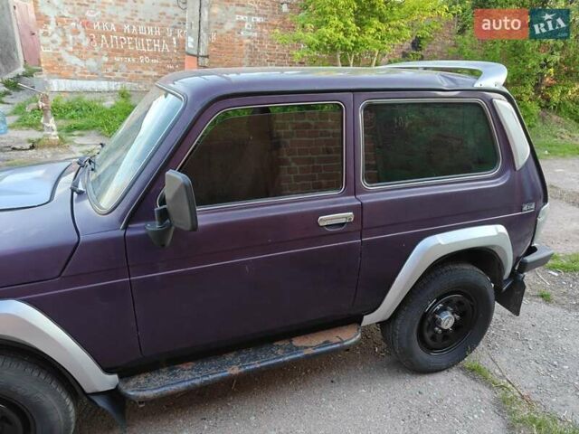 Фиолетовый ВАЗ 21213 Niva, объемом двигателя 1.7 л и пробегом 32 тыс. км за 4000 $, фото 2 на Automoto.ua