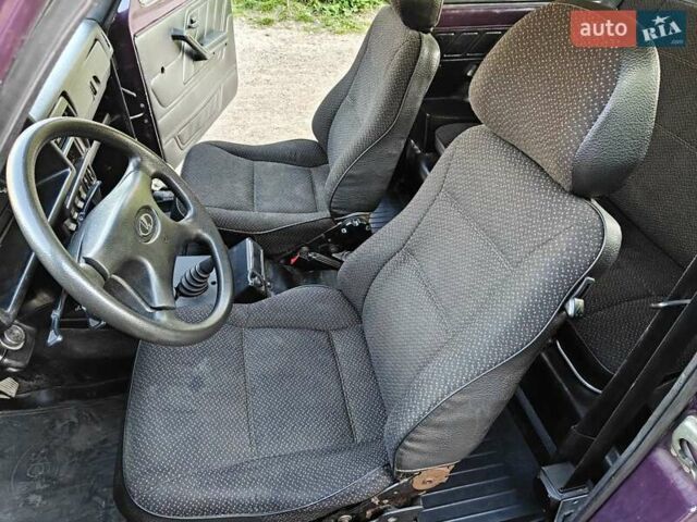 Фиолетовый ВАЗ 21213 Niva, объемом двигателя 1.7 л и пробегом 32 тыс. км за 4000 $, фото 32 на Automoto.ua