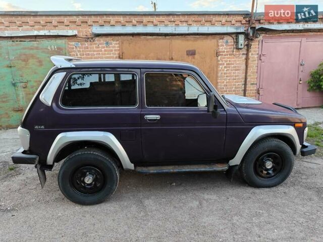 Фиолетовый ВАЗ 21213 Niva, объемом двигателя 1.7 л и пробегом 32 тыс. км за 4000 $, фото 7 на Automoto.ua
