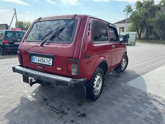 Червоний ВАЗ 21213 Niva, об'ємом двигуна 1.7 л та пробігом 100 тис. км за 3000 $, фото 9 на Automoto.ua