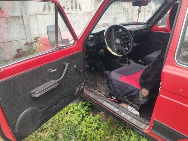 Красный ВАЗ 21213 Niva, объемом двигателя 0 л и пробегом 240 тыс. км за 2200 $, фото 6 на Automoto.ua