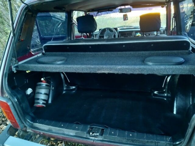 Червоний ВАЗ 21213 Niva, об'ємом двигуна 1.7 л та пробігом 260 тис. км за 2400 $, фото 7 на Automoto.ua