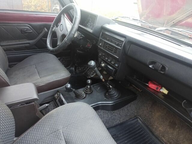 Красный ВАЗ 21213 Niva, объемом двигателя 0 л и пробегом 38 тыс. км за 3200 $, фото 6 на Automoto.ua