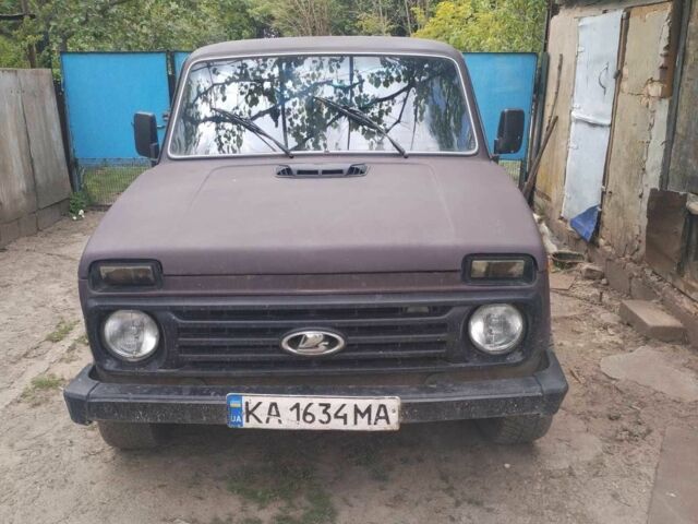 Красный ВАЗ 21213 Niva, объемом двигателя 1.7 л и пробегом 120 тыс. км за 1441 $, фото 4 на Automoto.ua