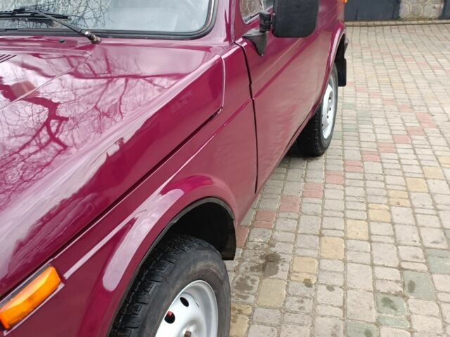Червоний ВАЗ 21213 Niva, об'ємом двигуна 0 л та пробігом 3 тис. км за 2350 $, фото 3 на Automoto.ua