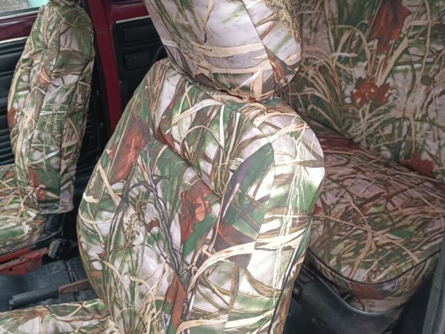 Червоний ВАЗ 21213 Niva, об'ємом двигуна 0 л та пробігом 3 тис. км за 2350 $, фото 6 на Automoto.ua