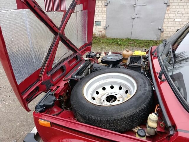 Красный ВАЗ 21213 Niva, объемом двигателя 1.6 л и пробегом 112 тыс. км за 2650 $, фото 1 на Automoto.ua