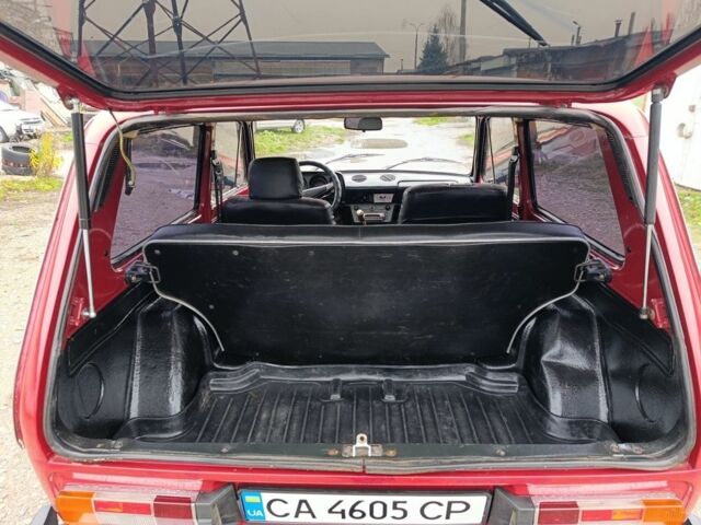 Красный ВАЗ 21213 Niva, объемом двигателя 1.6 л и пробегом 112 тыс. км за 2650 $, фото 6 на Automoto.ua