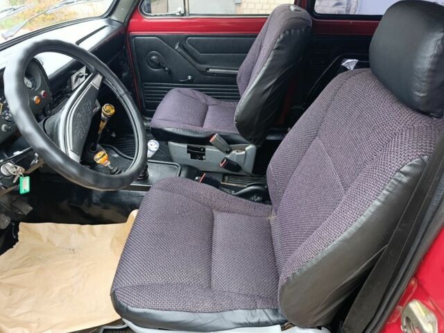 Красный ВАЗ 21213 Niva, объемом двигателя 1.6 л и пробегом 112 тыс. км за 2650 $, фото 15 на Automoto.ua