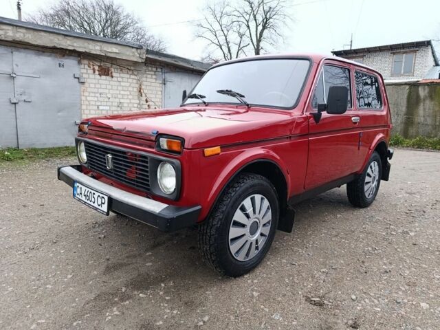 Красный ВАЗ 21213 Niva, объемом двигателя 1.6 л и пробегом 112 тыс. км за 2650 $, фото 11 на Automoto.ua