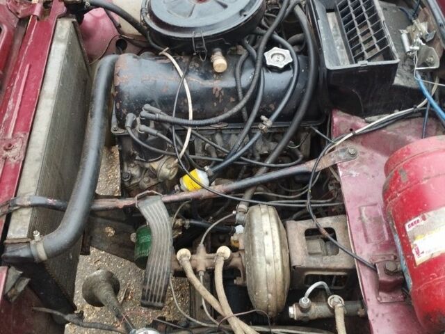 Красный ВАЗ 21213 Niva, объемом двигателя 1.7 л и пробегом 71 тыс. км за 2700 $, фото 7 на Automoto.ua