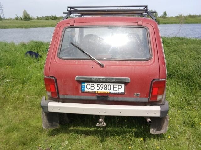 Красный ВАЗ 21213 Niva, объемом двигателя 1.7 л и пробегом 260 тыс. км за 2350 $, фото 1 на Automoto.ua
