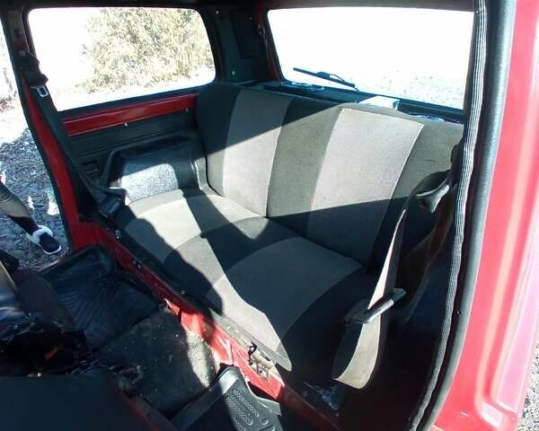 Червоний ВАЗ 21213 Niva, об'ємом двигуна 1.69 л та пробігом 80 тис. км за 2950 $, фото 7 на Automoto.ua