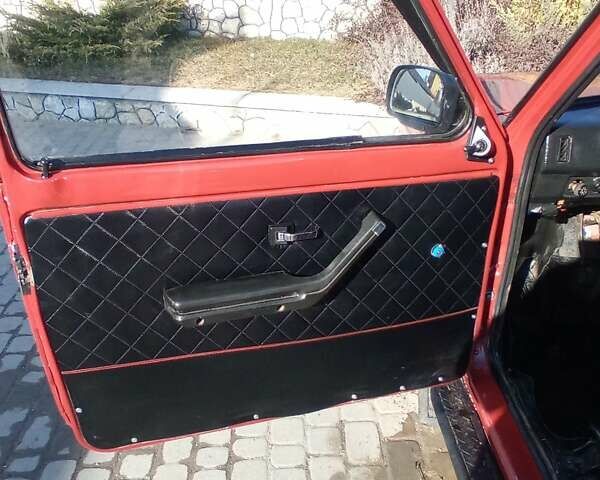Червоний ВАЗ 21213 Niva, об'ємом двигуна 1.69 л та пробігом 80 тис. км за 2950 $, фото 43 на Automoto.ua