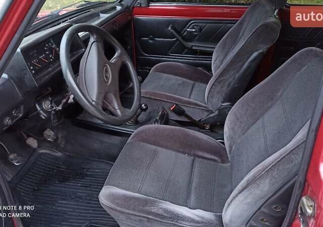 Красный ВАЗ 21213 Niva, объемом двигателя 1.7 л и пробегом 160 тыс. км за 2600 $, фото 30 на Automoto.ua