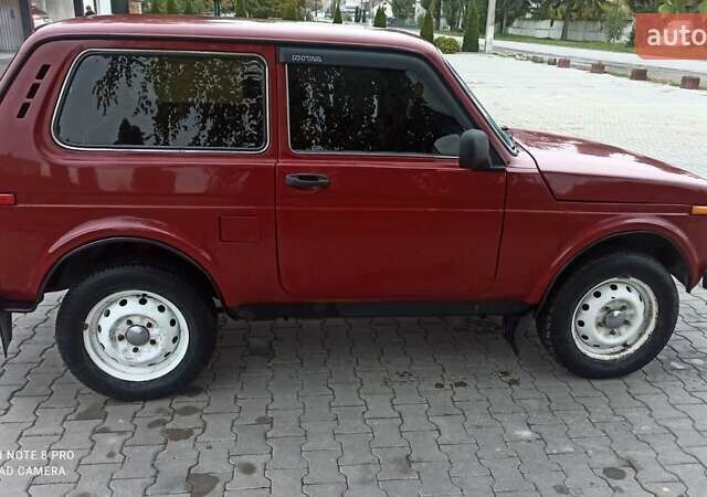 Красный ВАЗ 21213 Niva, объемом двигателя 1.7 л и пробегом 160 тыс. км за 2600 $, фото 32 на Automoto.ua