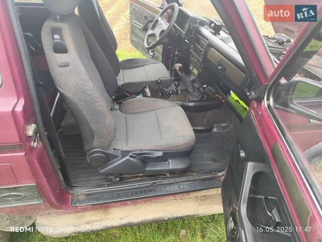 Червоний ВАЗ 21213 Niva, об'ємом двигуна 1.7 л та пробігом 100 тис. км за 2300 $, фото 1 на Automoto.ua