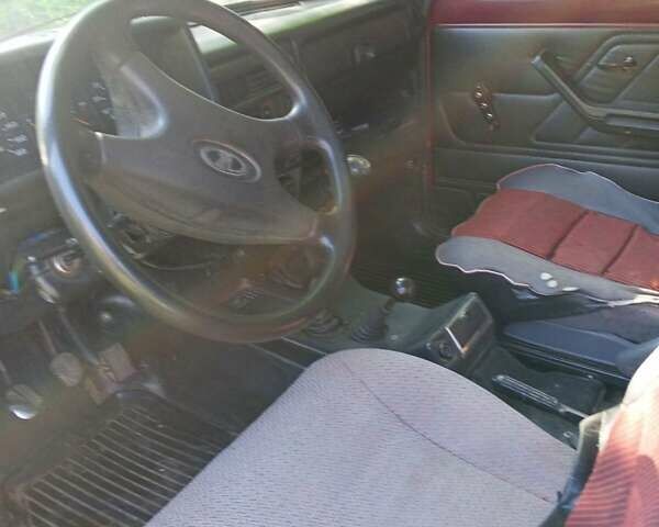 Червоний ВАЗ 21213 Niva, об'ємом двигуна 1.69 л та пробігом 213 тис. км за 1900 $, фото 1 на Automoto.ua