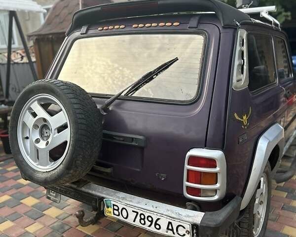 Червоний ВАЗ 21213 Niva, об'ємом двигуна 1.7 л та пробігом 119 тис. км за 2800 $, фото 8 на Automoto.ua