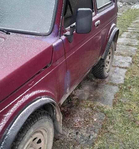 Красный ВАЗ 21213 Niva, объемом двигателя 1.7 л и пробегом 115 тыс. км за 2400 $, фото 3 на Automoto.ua