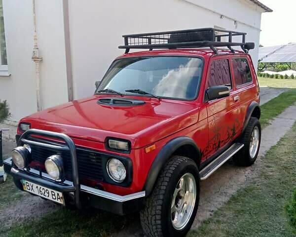 Червоний ВАЗ 21213 Niva, об'ємом двигуна 1.7 л та пробігом 200 тис. км за 2851 $, фото 57 на Automoto.ua