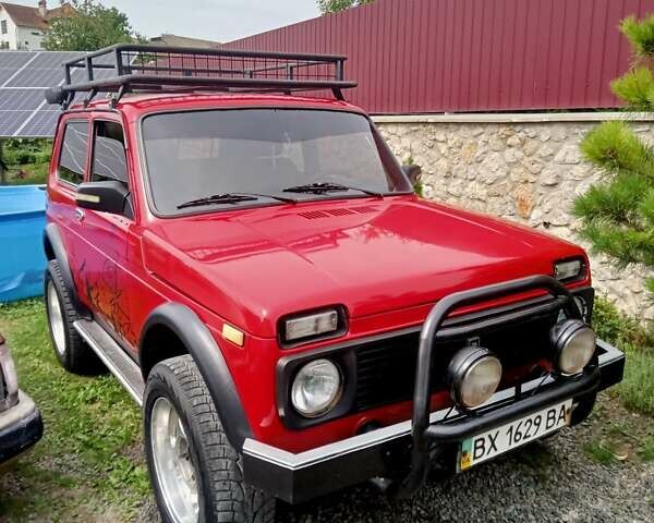 Червоний ВАЗ 21213 Niva, об'ємом двигуна 1.7 л та пробігом 200 тис. км за 2851 $, фото 91 на Automoto.ua