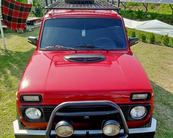 Червоний ВАЗ 21213 Niva, об'ємом двигуна 1.7 л та пробігом 200 тис. км за 2851 $, фото 31 на Automoto.ua
