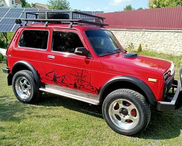 Червоний ВАЗ 21213 Niva, об'ємом двигуна 1.7 л та пробігом 200 тис. км за 2851 $, фото 36 на Automoto.ua