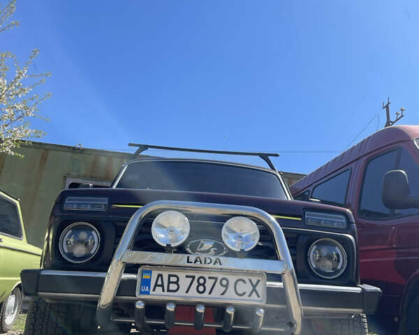 Красный ВАЗ 21213 Niva, объемом двигателя 1.69 л и пробегом 69 тыс. км за 5300 $, фото 5 на Automoto.ua