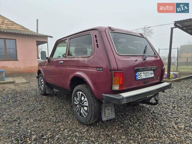 Червоний ВАЗ 21213 Niva, об'ємом двигуна 1.69 л та пробігом 126 тис. км за 2200 $, фото 4 на Automoto.ua