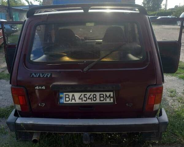 Червоний ВАЗ 21213 Niva, об'ємом двигуна 1.7 л та пробігом 173 тис. км за 2800 $, фото 4 на Automoto.ua