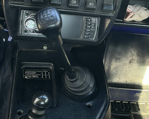 Красный ВАЗ 21213 Niva, объемом двигателя 1.69 л и пробегом 69 тыс. км за 5300 $, фото 24 на Automoto.ua